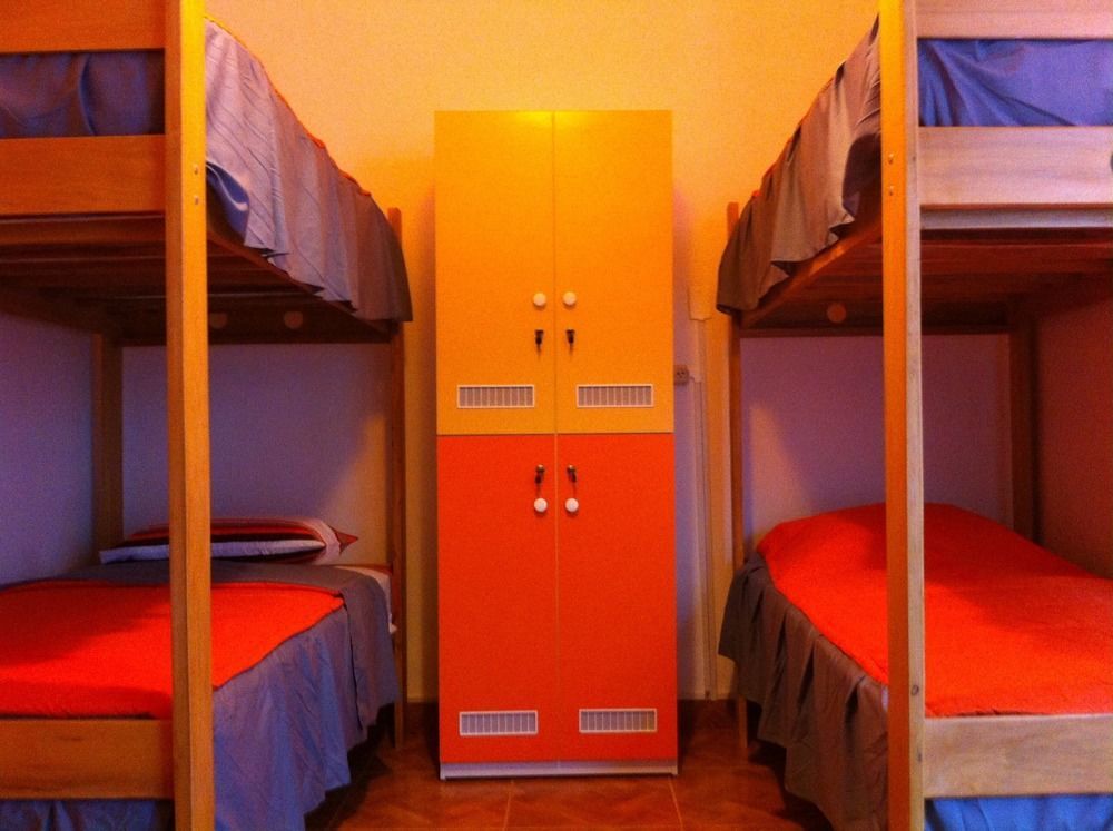 335 Backpackers Vandrarhem Lima Exteriör bild